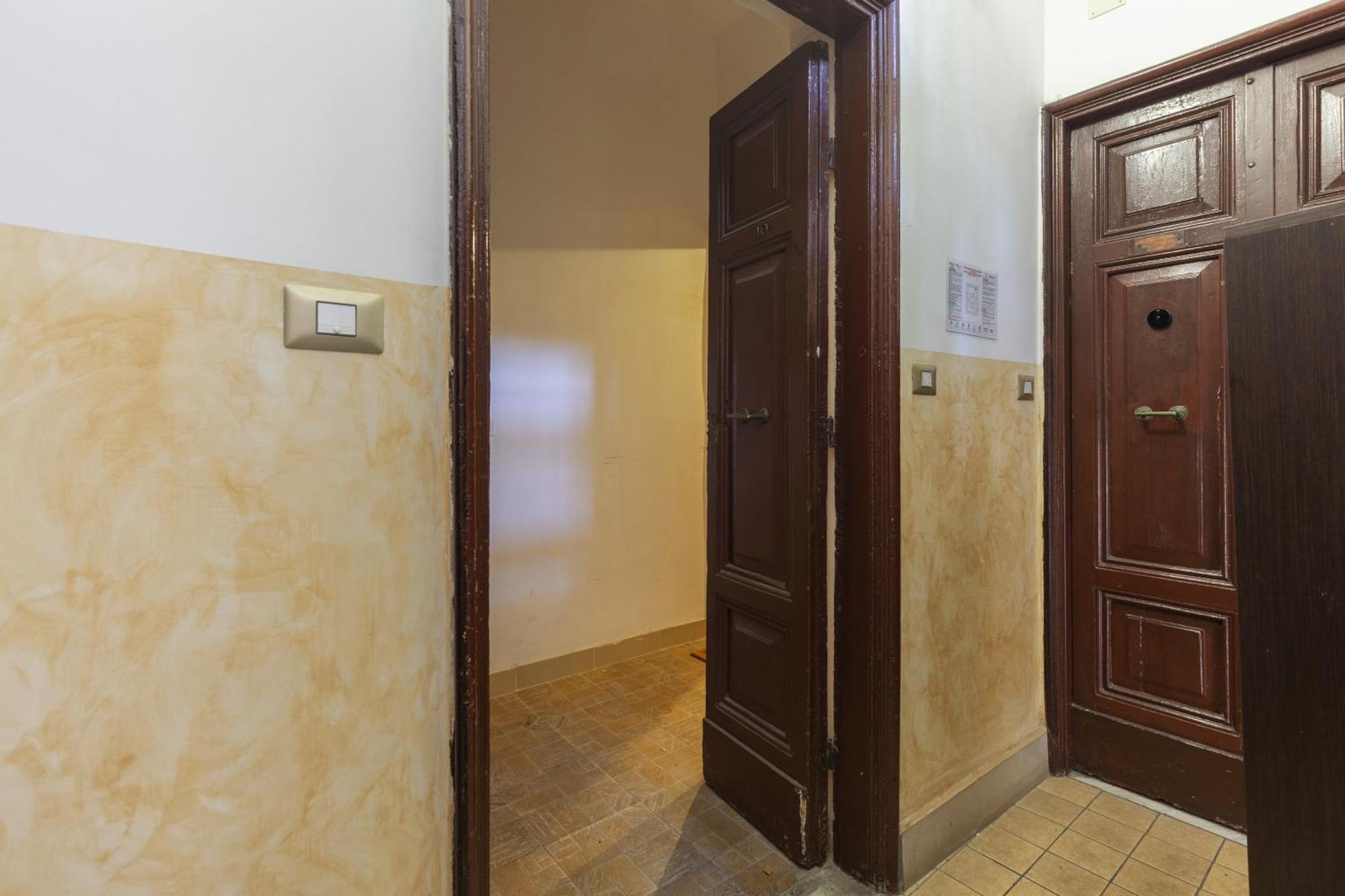 Appartamento Hostly-urban Oasis Turati-few Steps From Colosseum *